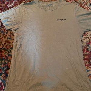 Patagonia Men’s P-6 Organic Cotton T-shirt